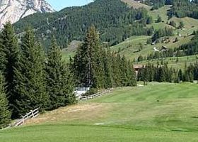 2 golf alta badia