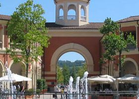 2. OUTLET SERRAVALLE